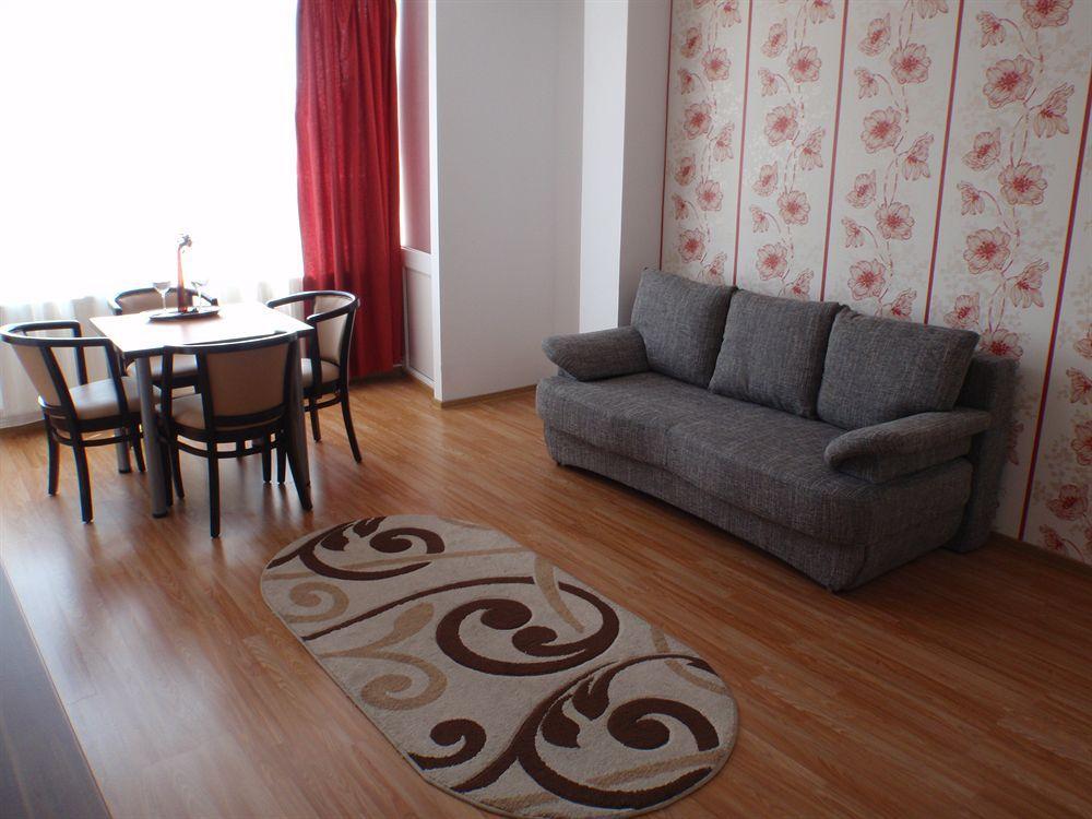 Aparthotel Zorilor Клуж-Напока Экстерьер фото