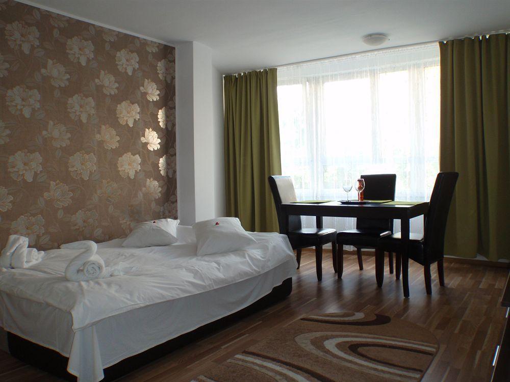 Aparthotel Zorilor Клуж-Напока Экстерьер фото