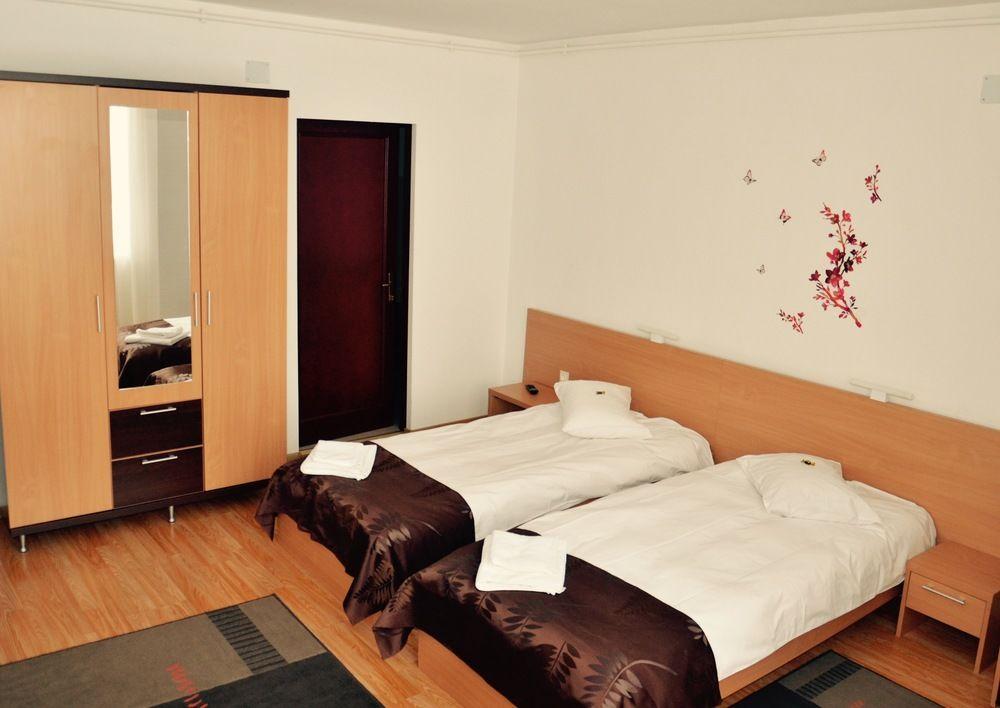 Aparthotel Zorilor Клуж-Напока Экстерьер фото