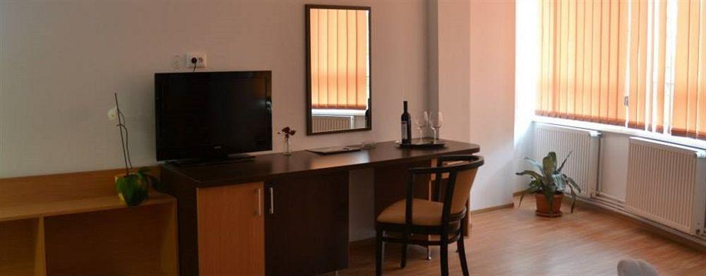 Aparthotel Zorilor Клуж-Напока Экстерьер фото